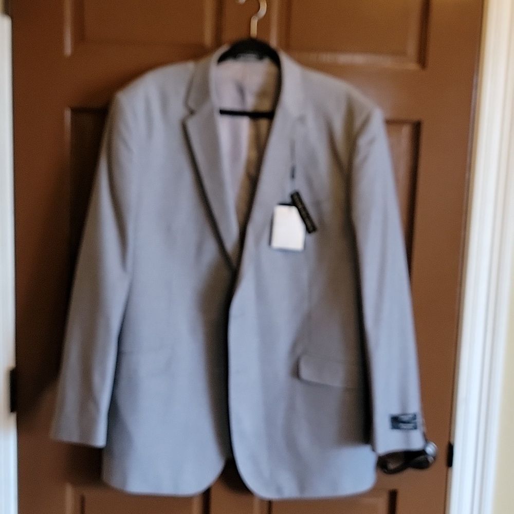 Statement-2 Button Grey jacket Size 48 L. NWT.